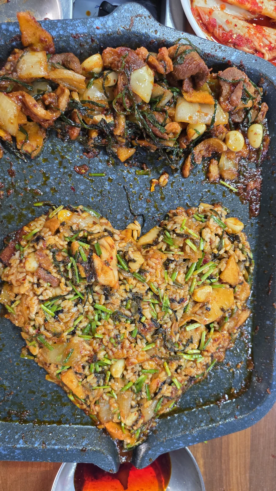 Heart-shaped fried rice