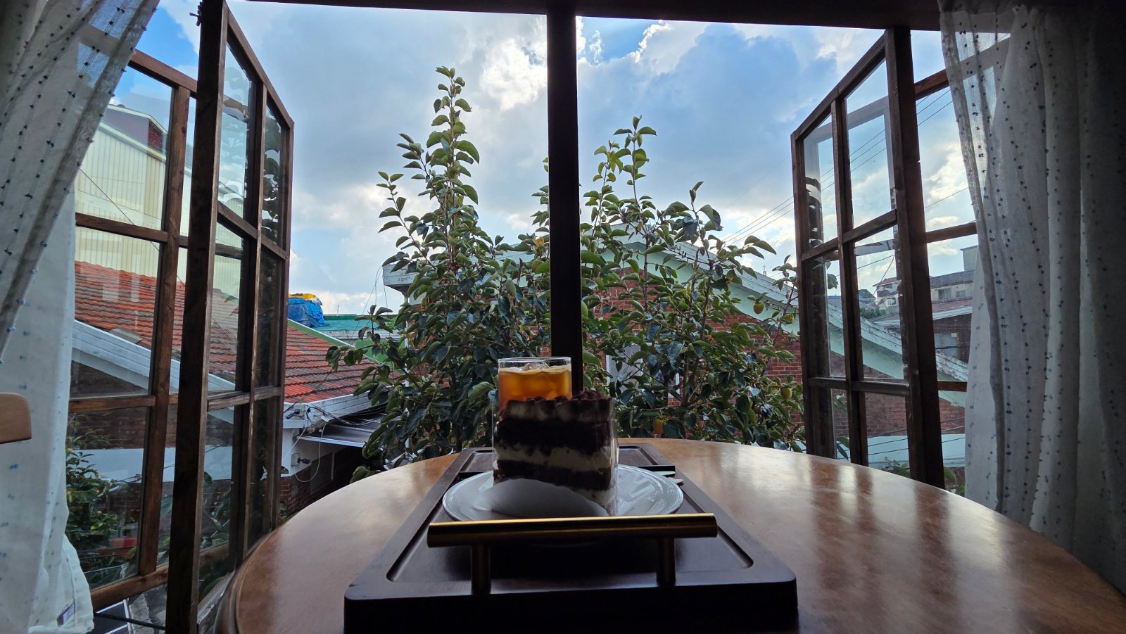 Window seat on the 2nd floor